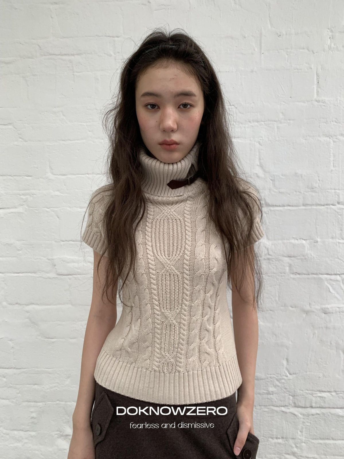 DKZ OFFICIAL Retro Cable Knit High Neck Short Sleeve Women&