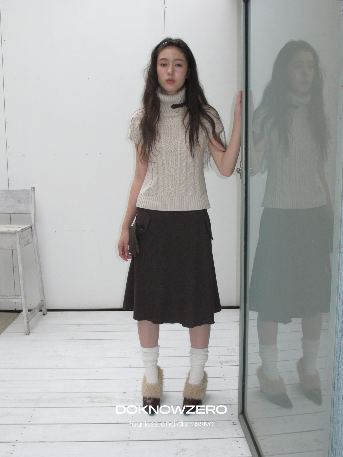 DKZ OFFICIAL Retro Cable Knit High Neck Short Sleeve Women&