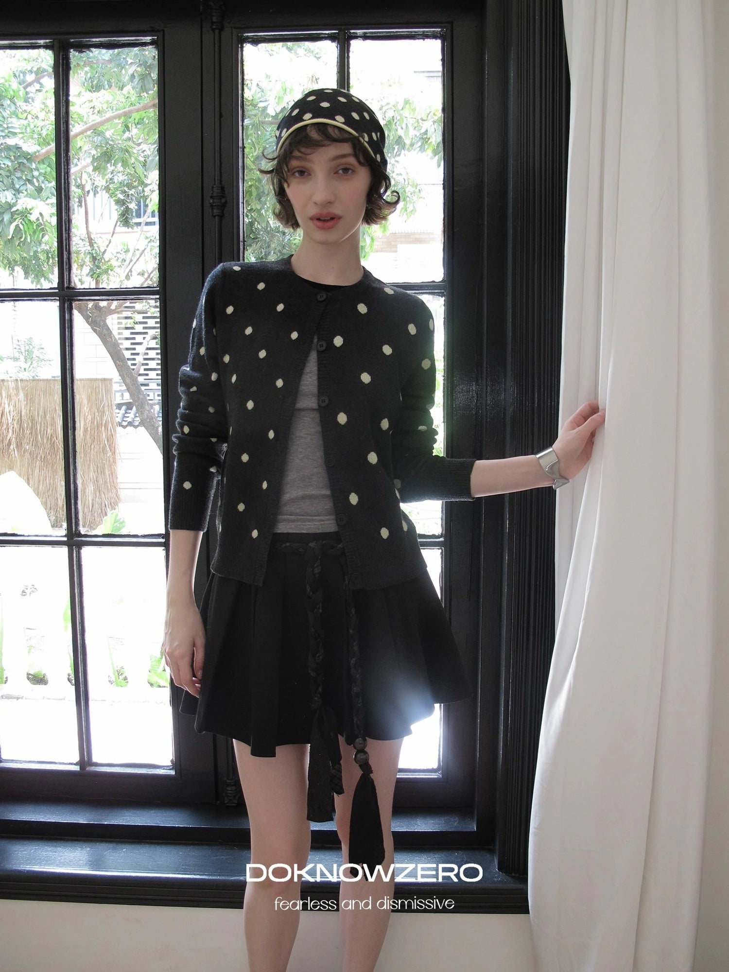 DKZ OFFICIAL Retro Gray Polka Dot Knit Cardigan