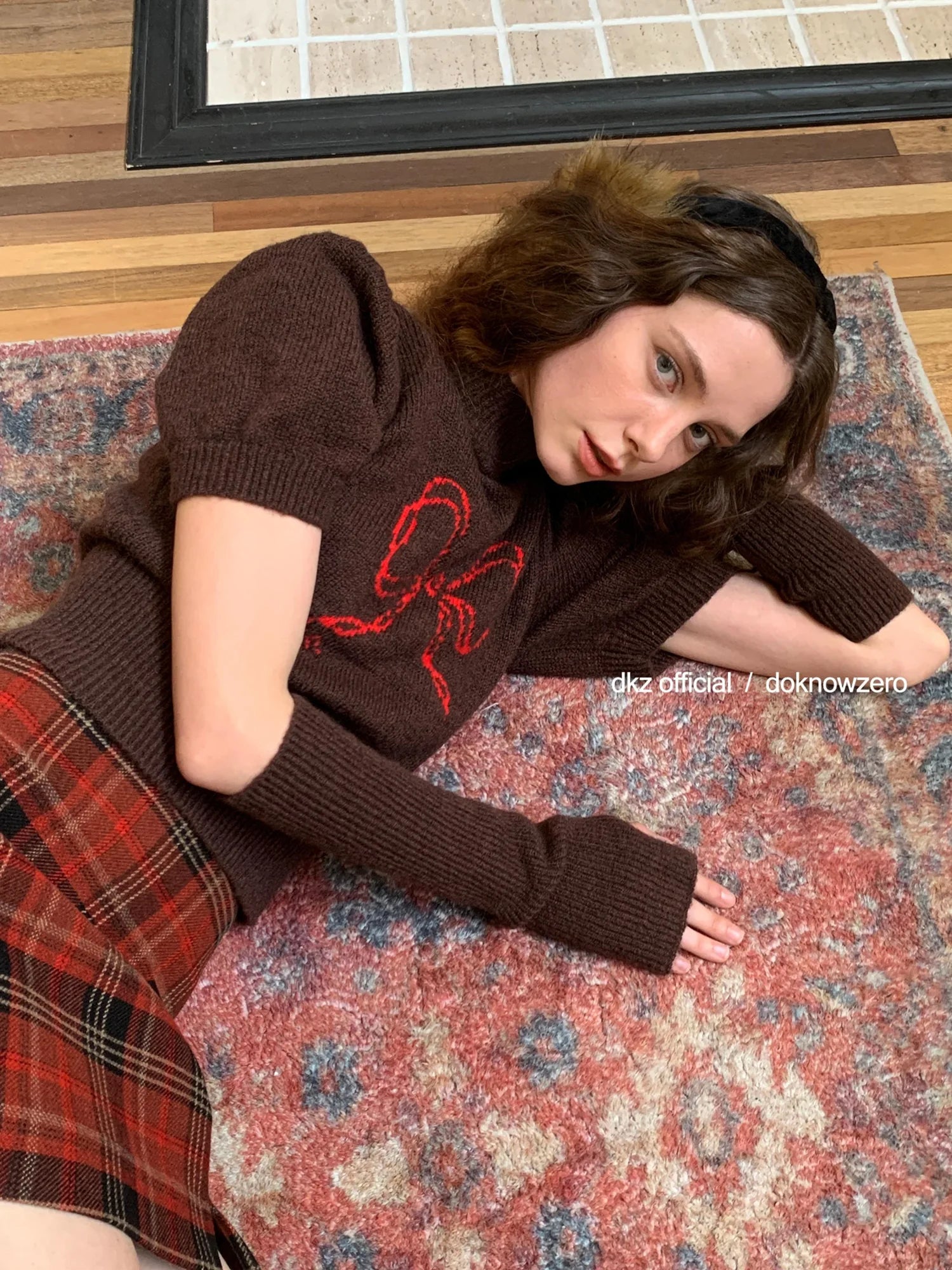 DKZ OFFICIAL Retro Jacquard Knit Top With Detachable Bow Sleeves