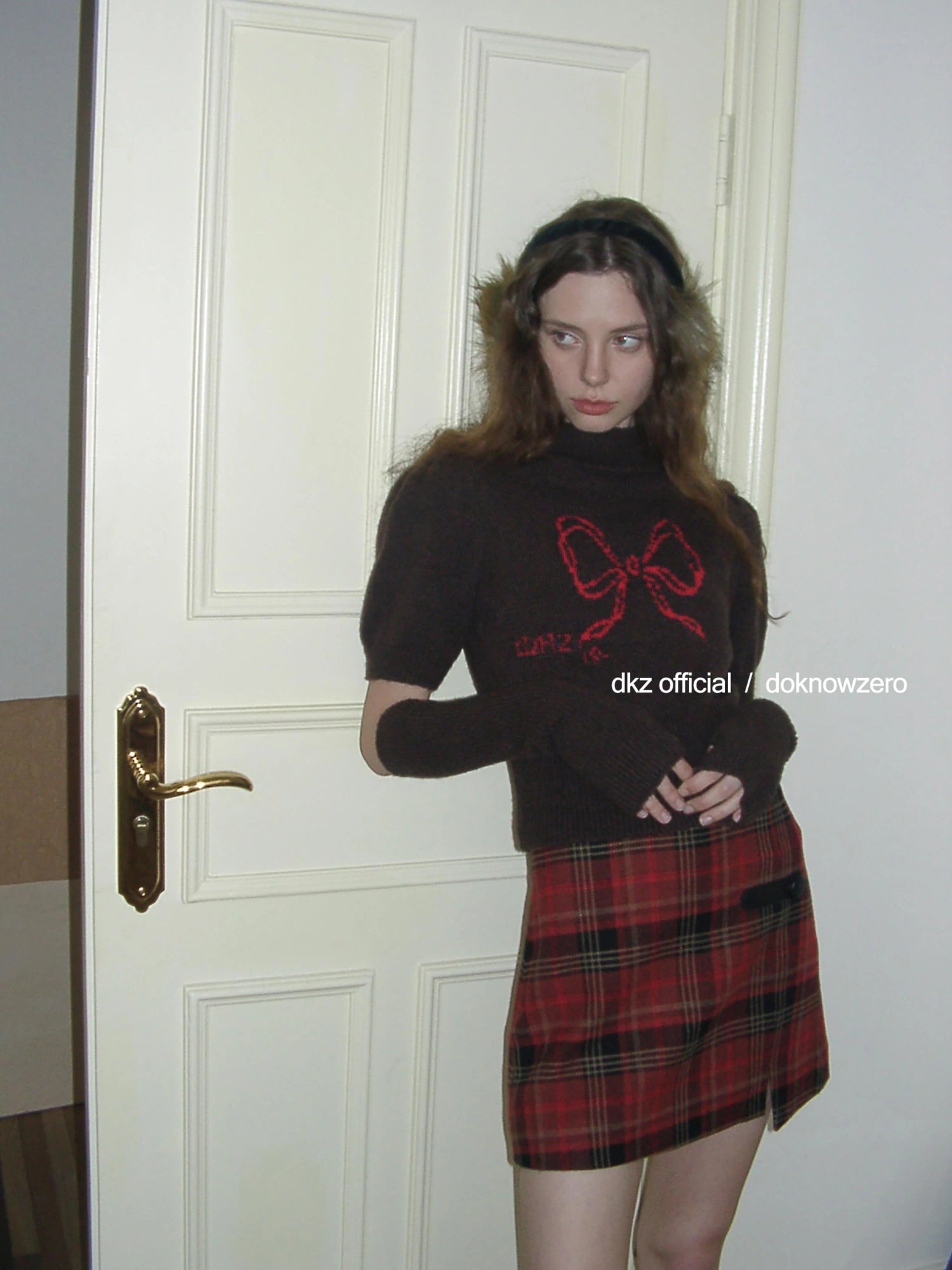 DKZ OFFICIAL Retro Jacquard Knit Top With Detachable Bow Sleeves