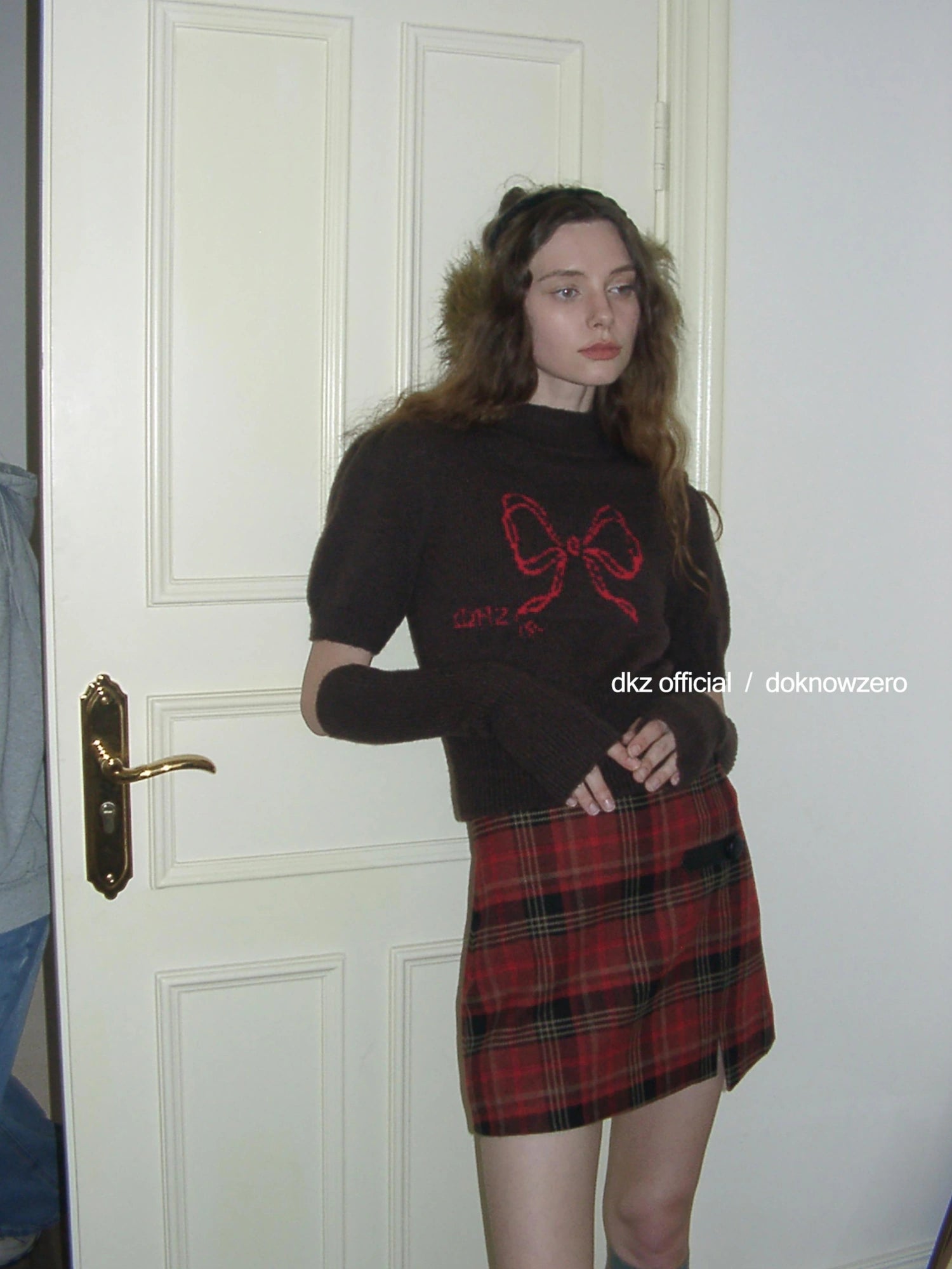 DKZ OFFICIAL Retro Jacquard Knit Top With Detachable Bow Sleeves