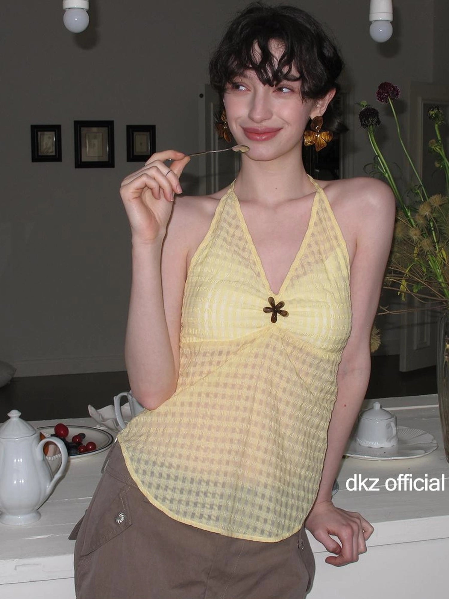 DKZ OFFICIAL Retro Plaid Halter Top With Built In Bra