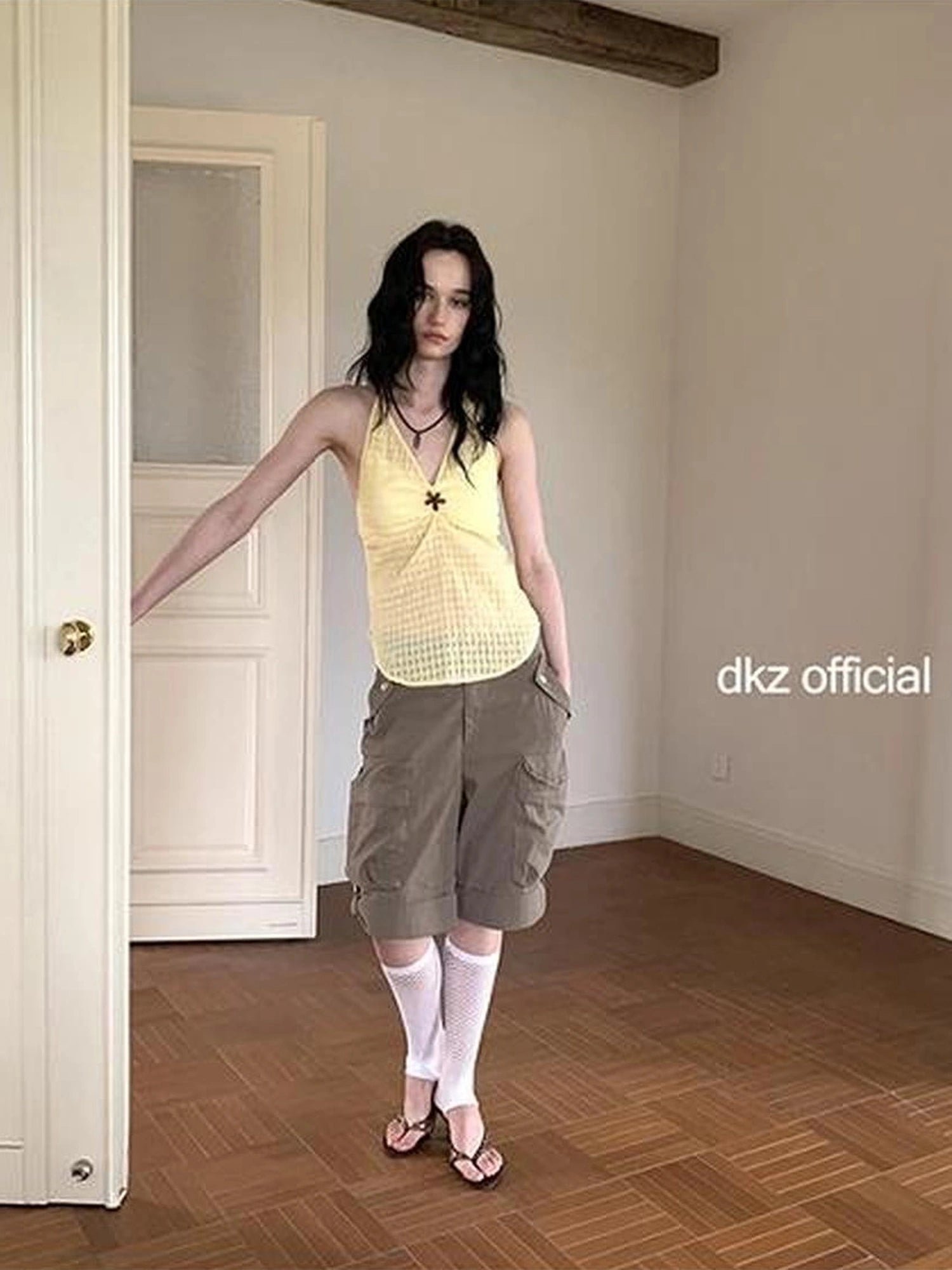 DKZ OFFICIAL Retro Plaid Halter Top With Built In Bra