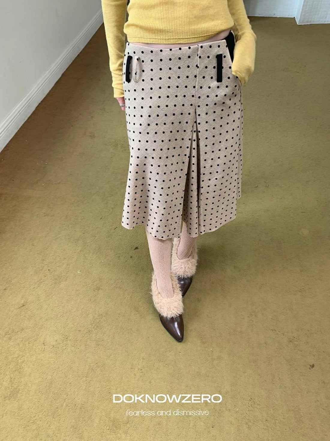 DKZ OFFICIAL Retro Polka Dot Asymmetrical Wool Skirt