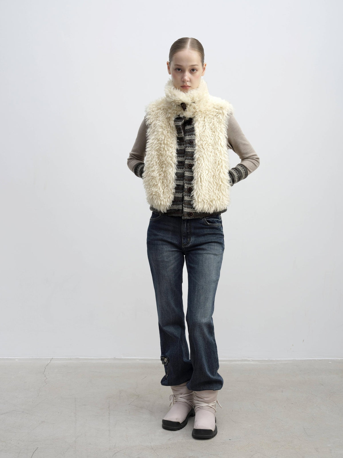 DKZ OFFICIAL Reversible Fair Isle Knit Patchwork Faux Fur Women&