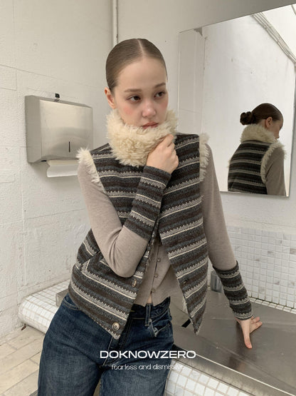 DKZ OFFICIAL Reversible Fair Isle Knit Patchwork Faux Fur Women&