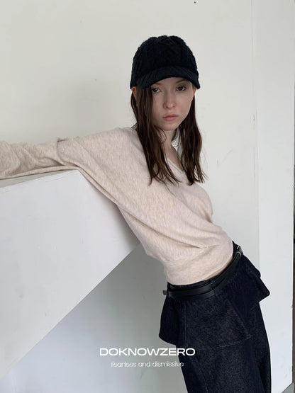 DKZ OFFICIAL Ruffle Waist Curved Hem Jeans