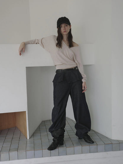 DKZ OFFICIAL Ruffle Waist Curved Hem Jeans