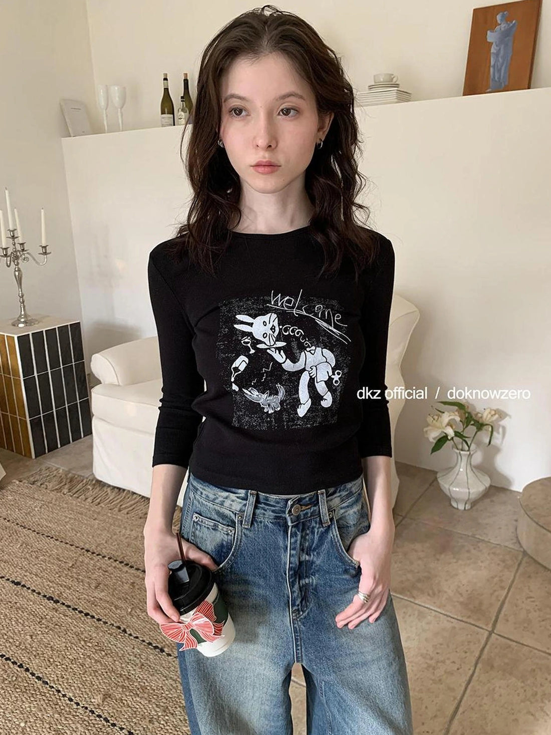 DKZ OFFICIAL Seven Sleeve T-shirt With Playful Bunny Print