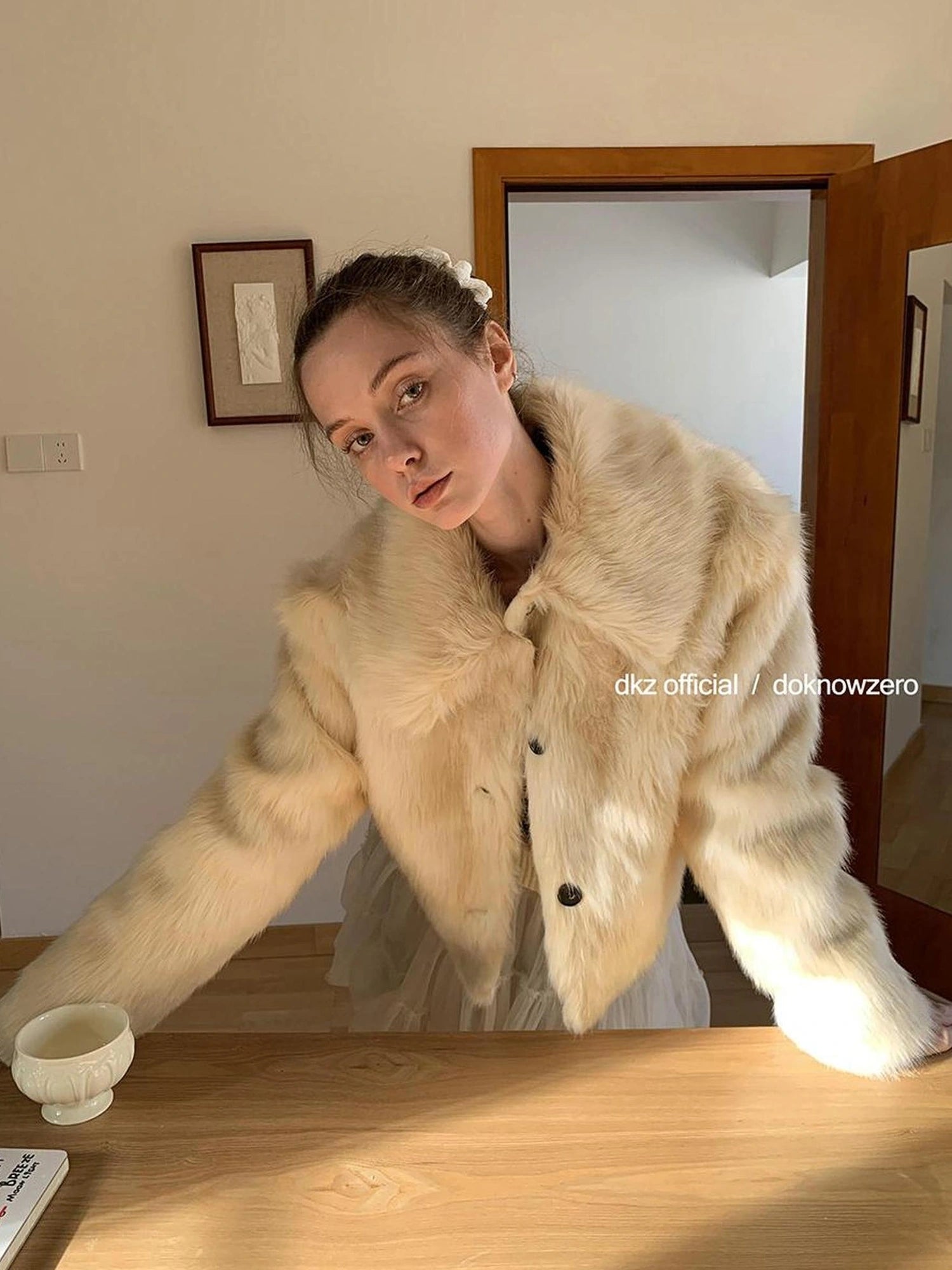 DKZ OFFICIAL Short Plush Collar Eco Faux Fur Jacket In Apricot