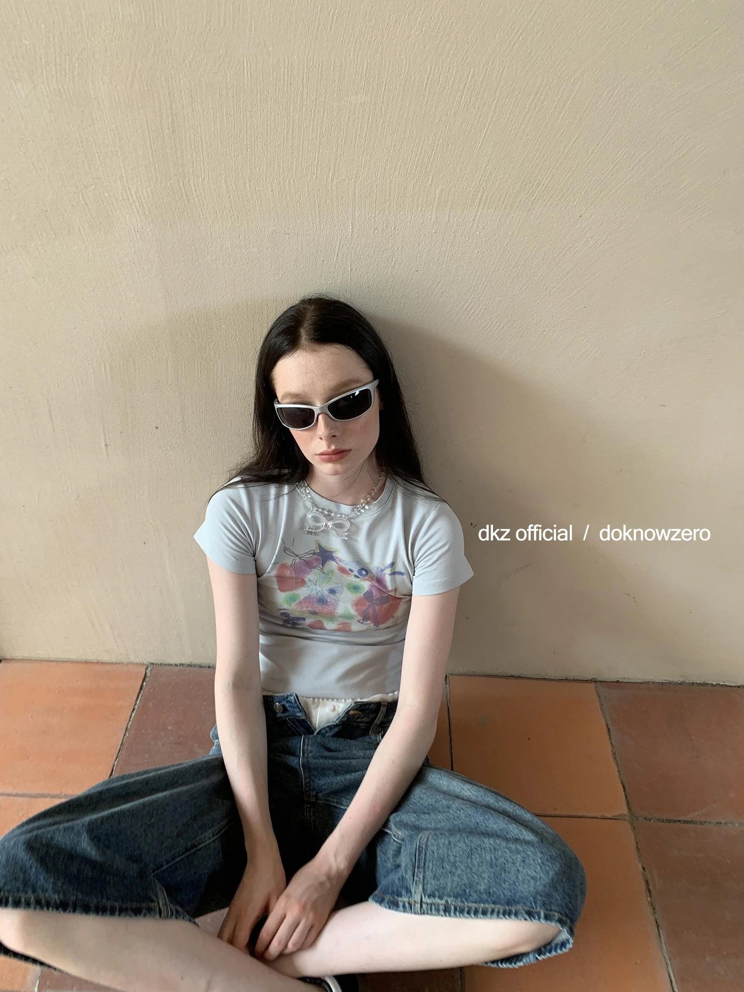 DKZ OFFICIAL Short Sleeve T-shirt With Colorful Butterfly Print