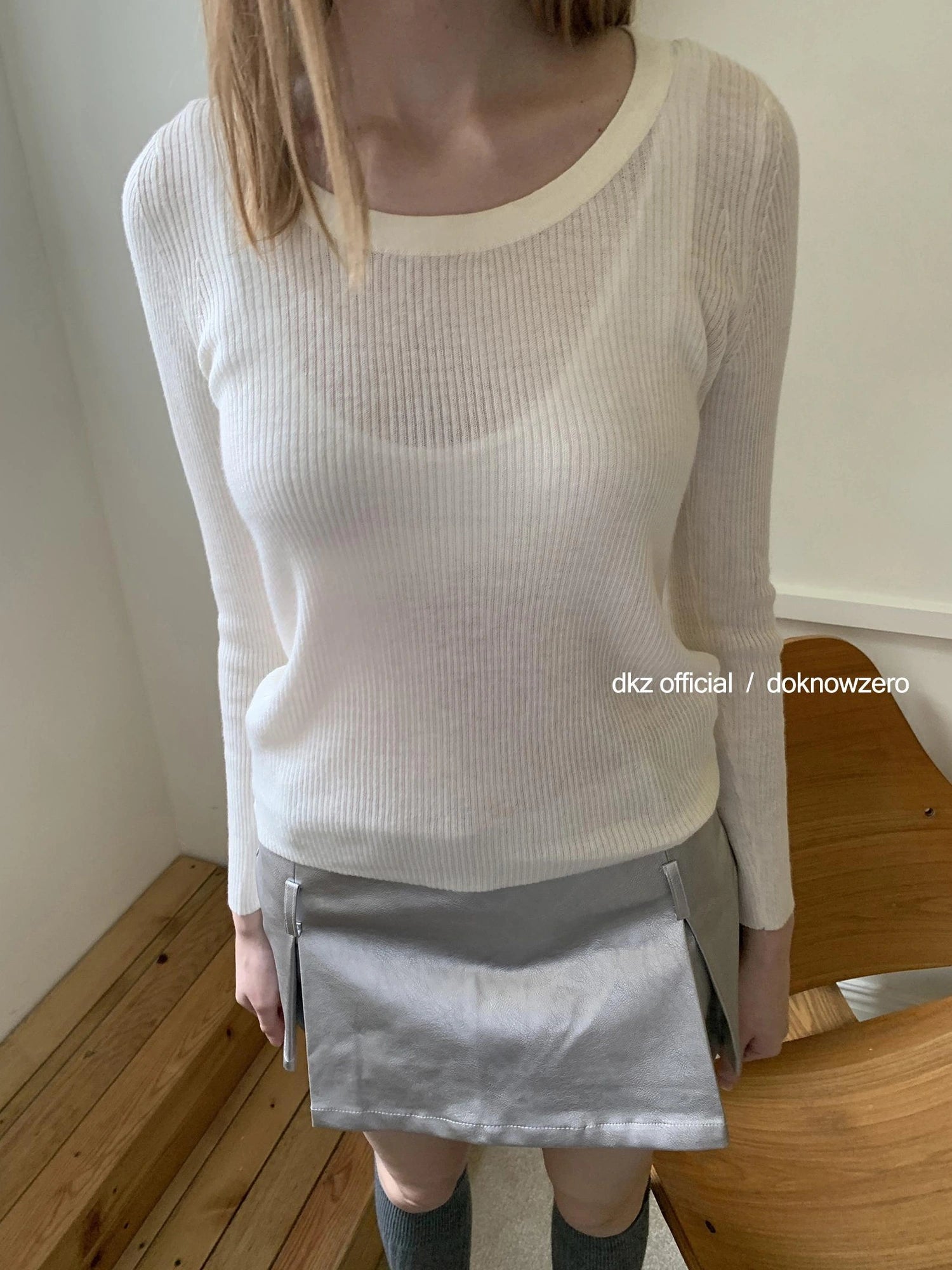 DKZ OFFICIAL Simple Crewneck Knit Top For Women