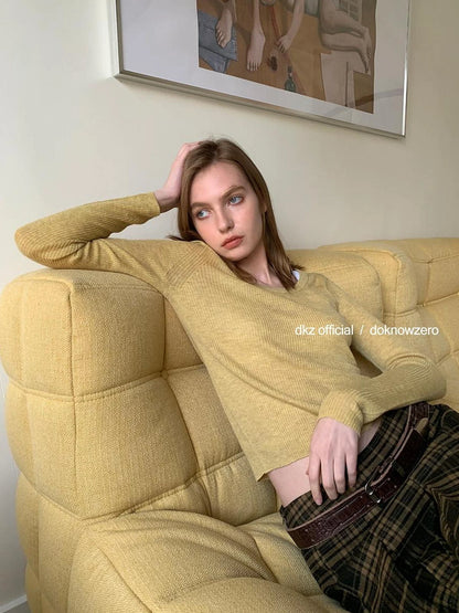 DKZ OFFICIAL Simple Crewneck Knit Top For Women