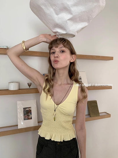 DKZ_OFFICIAL_Sleeveless_V-neck_Vest_For_Women_Summer_Slim_Fit_Top_MISSTT