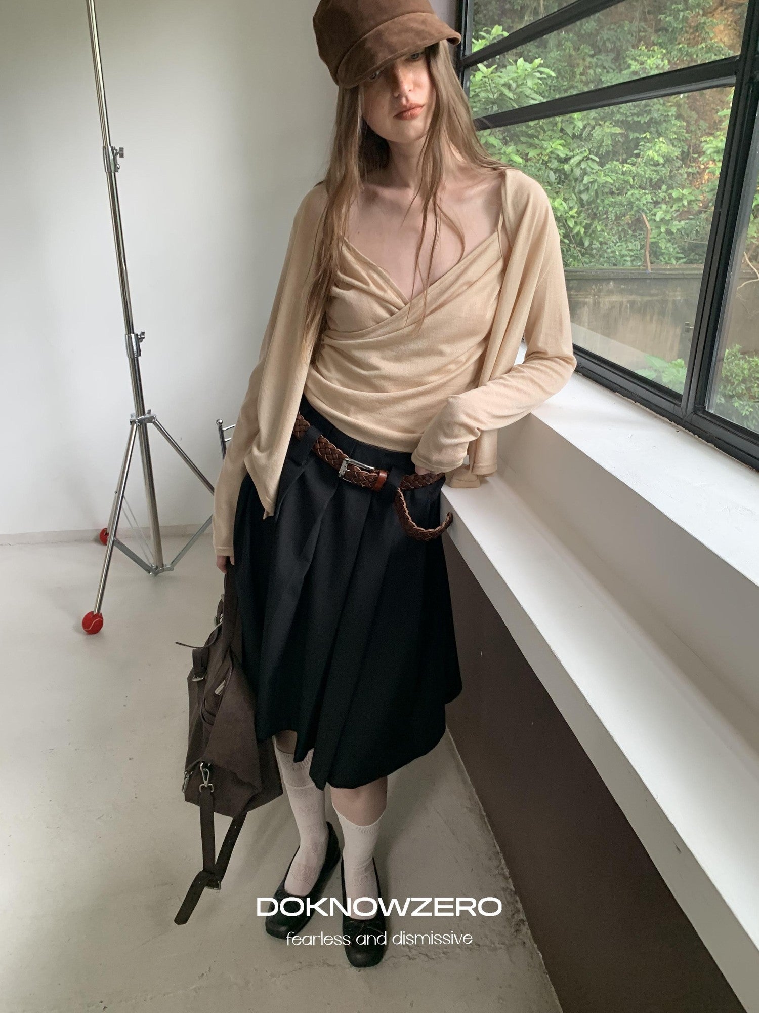 DKZ OFFICIAL Slim Fit Cross Tie Knitted Two Piece Women&