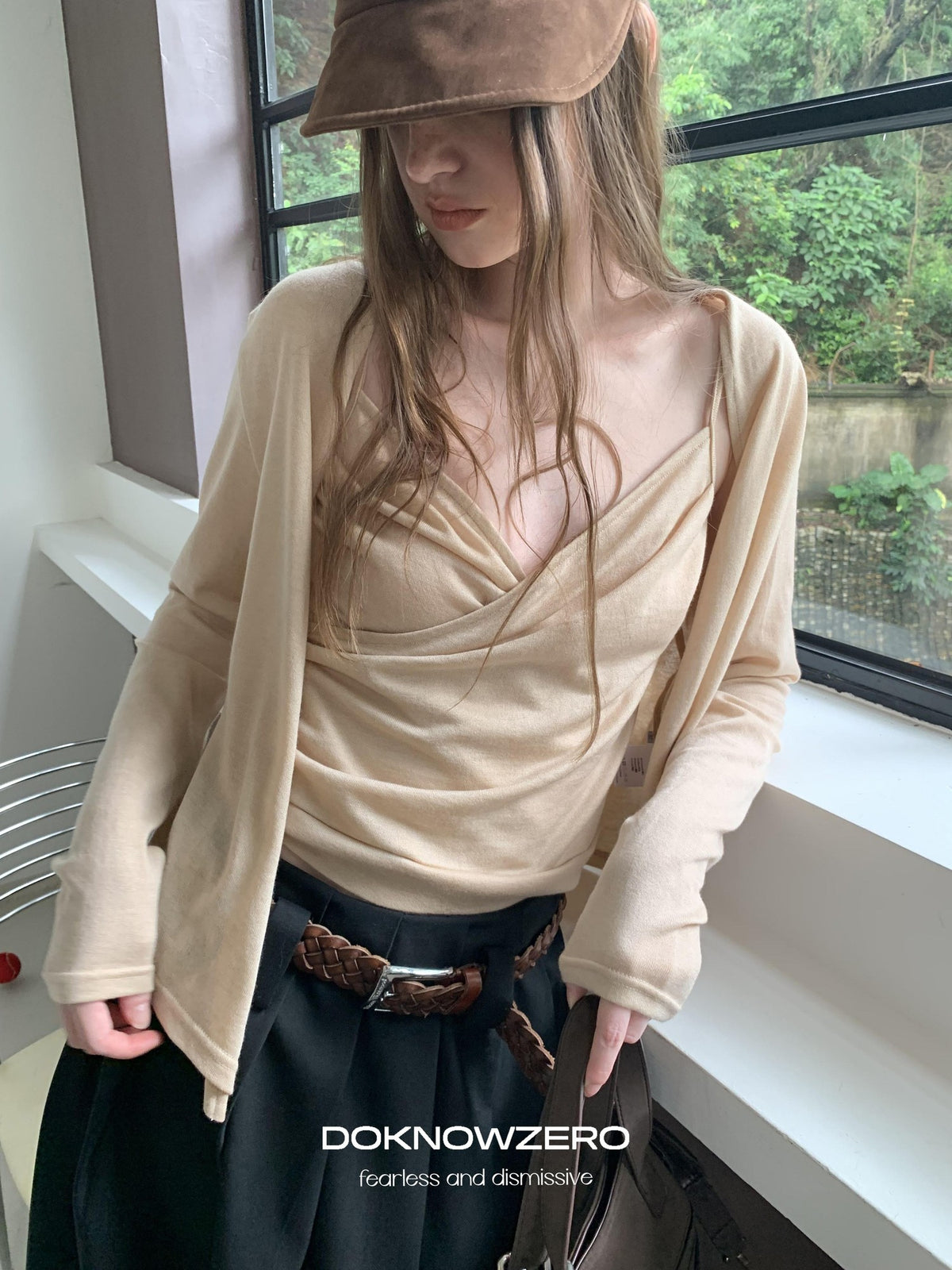 DKZ OFFICIAL Slim Fit Cross Tie Knitted Two Piece Women&