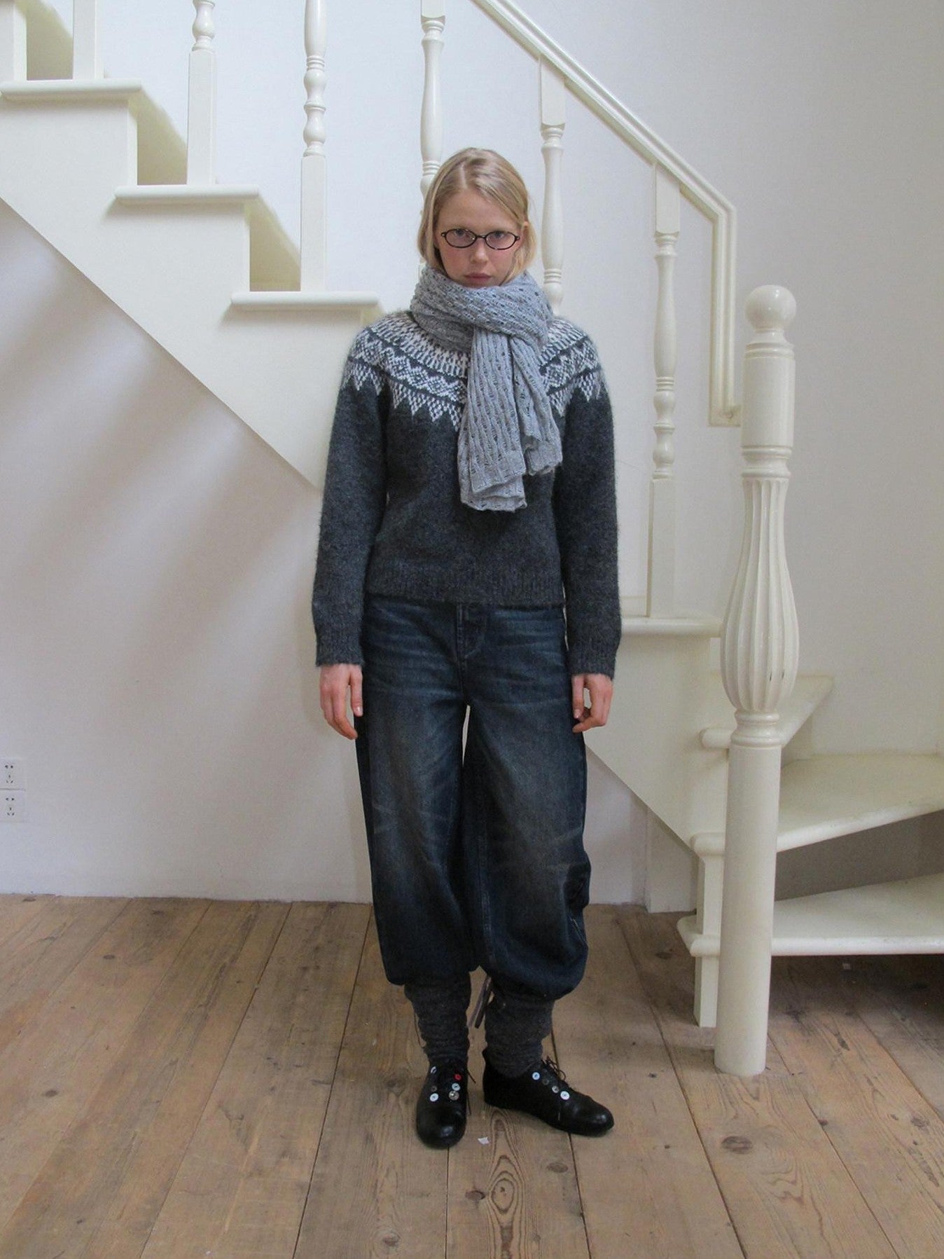 DKZ OFFICIAL Soft Jacquard Crew Neck Vintage Knit Women&