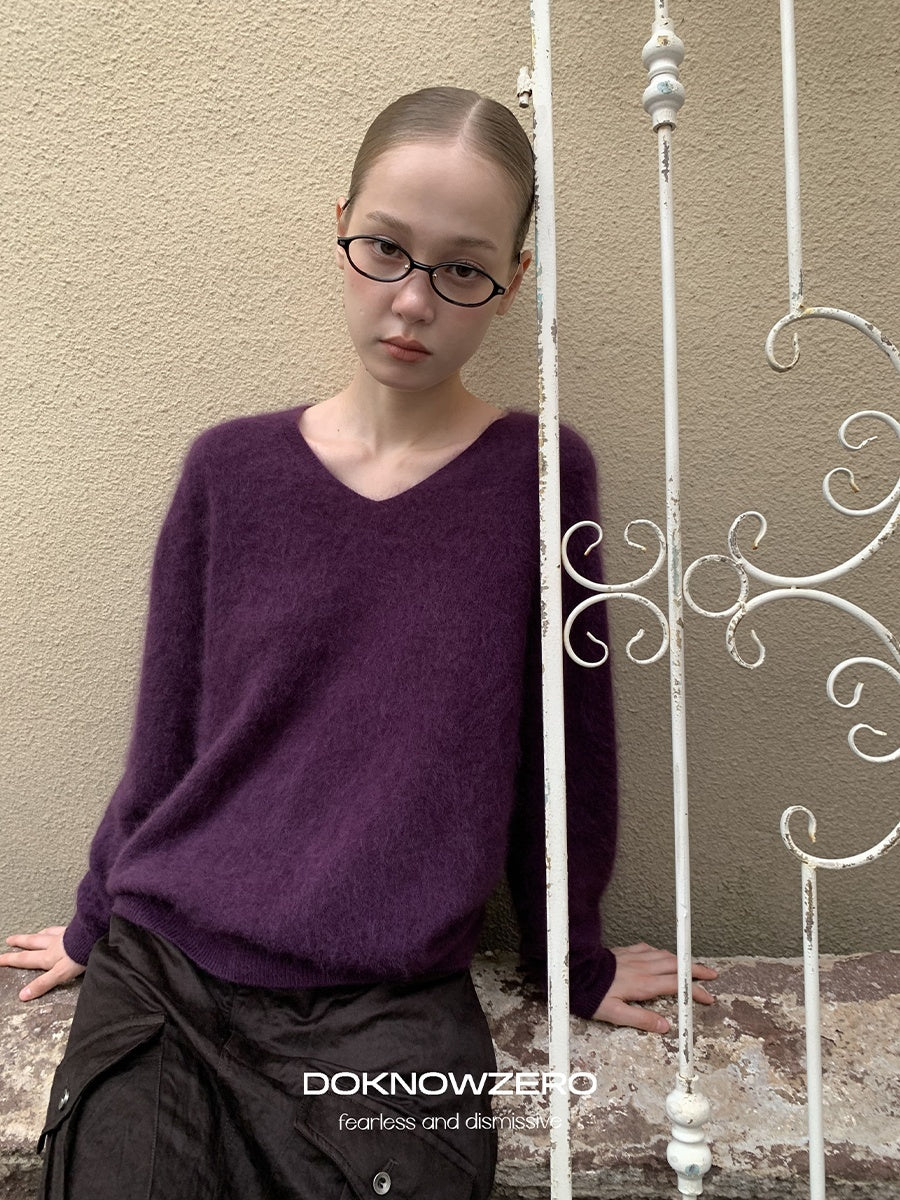 DKZ_OFFICIAL_Soft_Wool_Blend_V-neck_Long_Sleeve_Knit_Women&