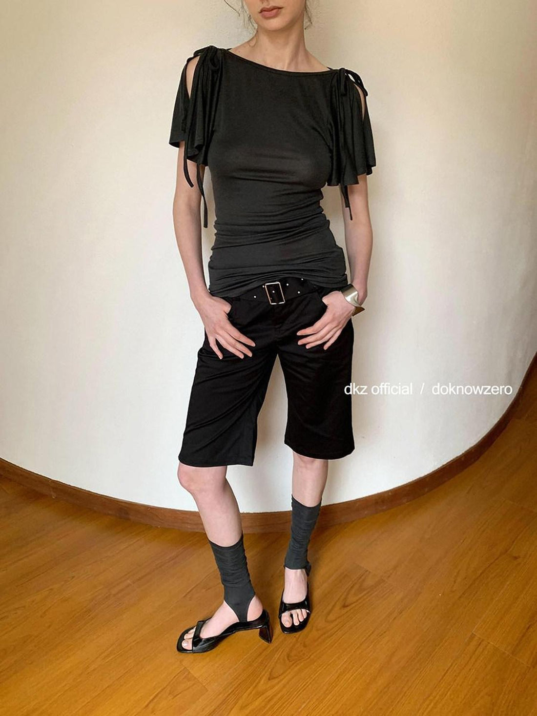 DKZ OFFICIAL Solid Split Puff Sleeve Bardot Women&