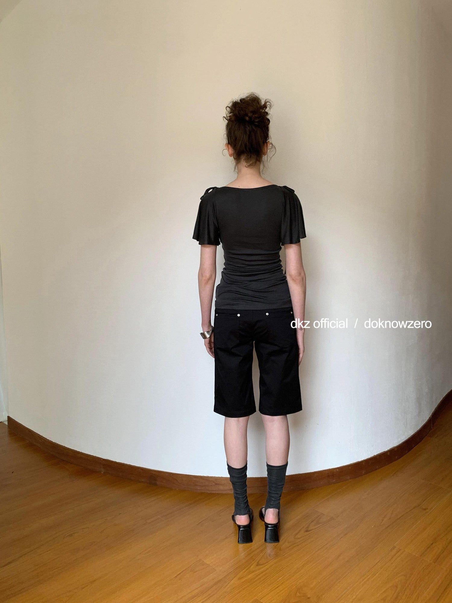 DKZ OFFICIAL Solid Split Puff Sleeve Bardot Women&