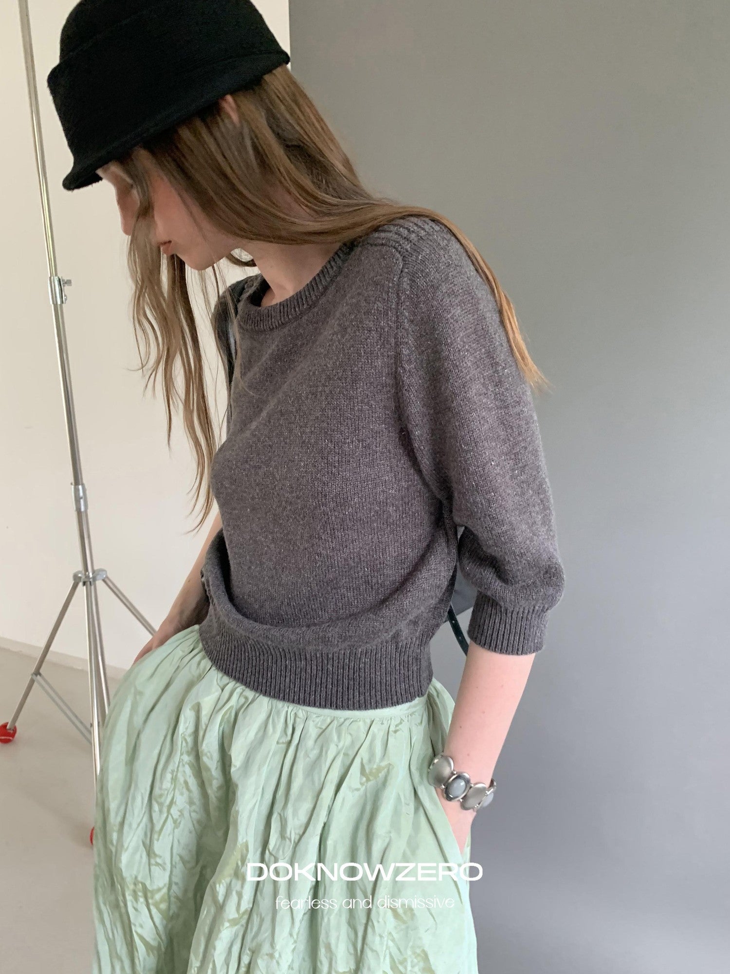 DKZ OFFICIAL Solid Vintage Knit Crew Neck 3 4 Sleeve Women&