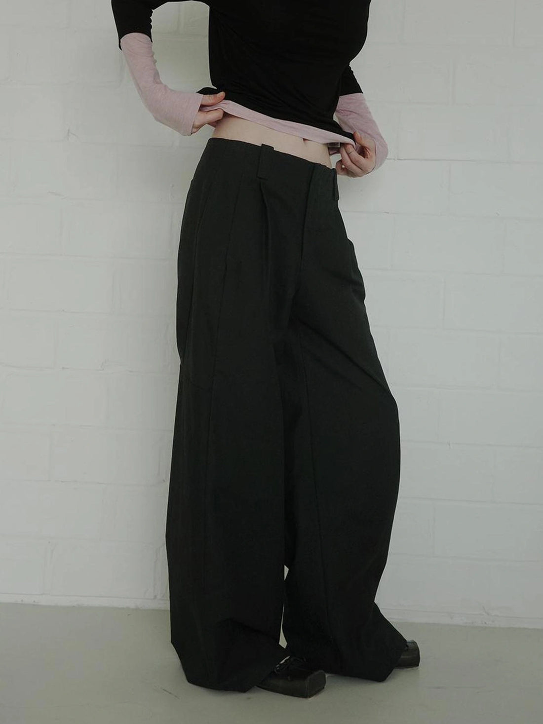 DKZ OFFICIAL Straight Leg Black Trousers For Women