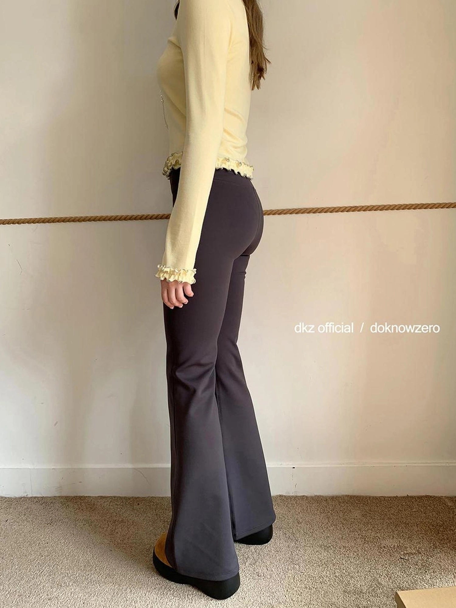 DKZ OFFICIAL Stretch Flared Yoga Pants With Light Fleece