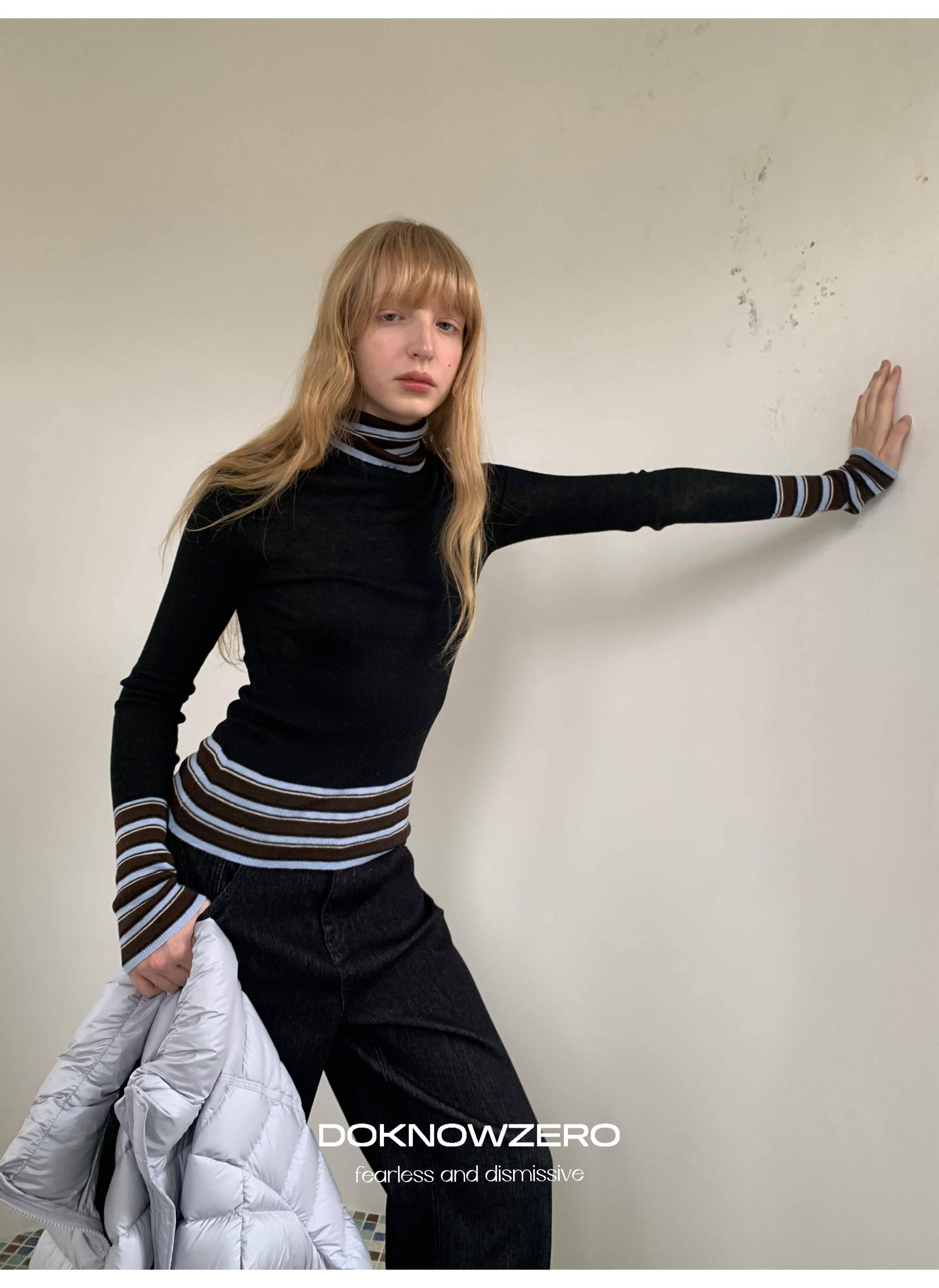 DKZ_OFFICIAL_Striped_Contrast_Patchwork_High_Neck_Women&