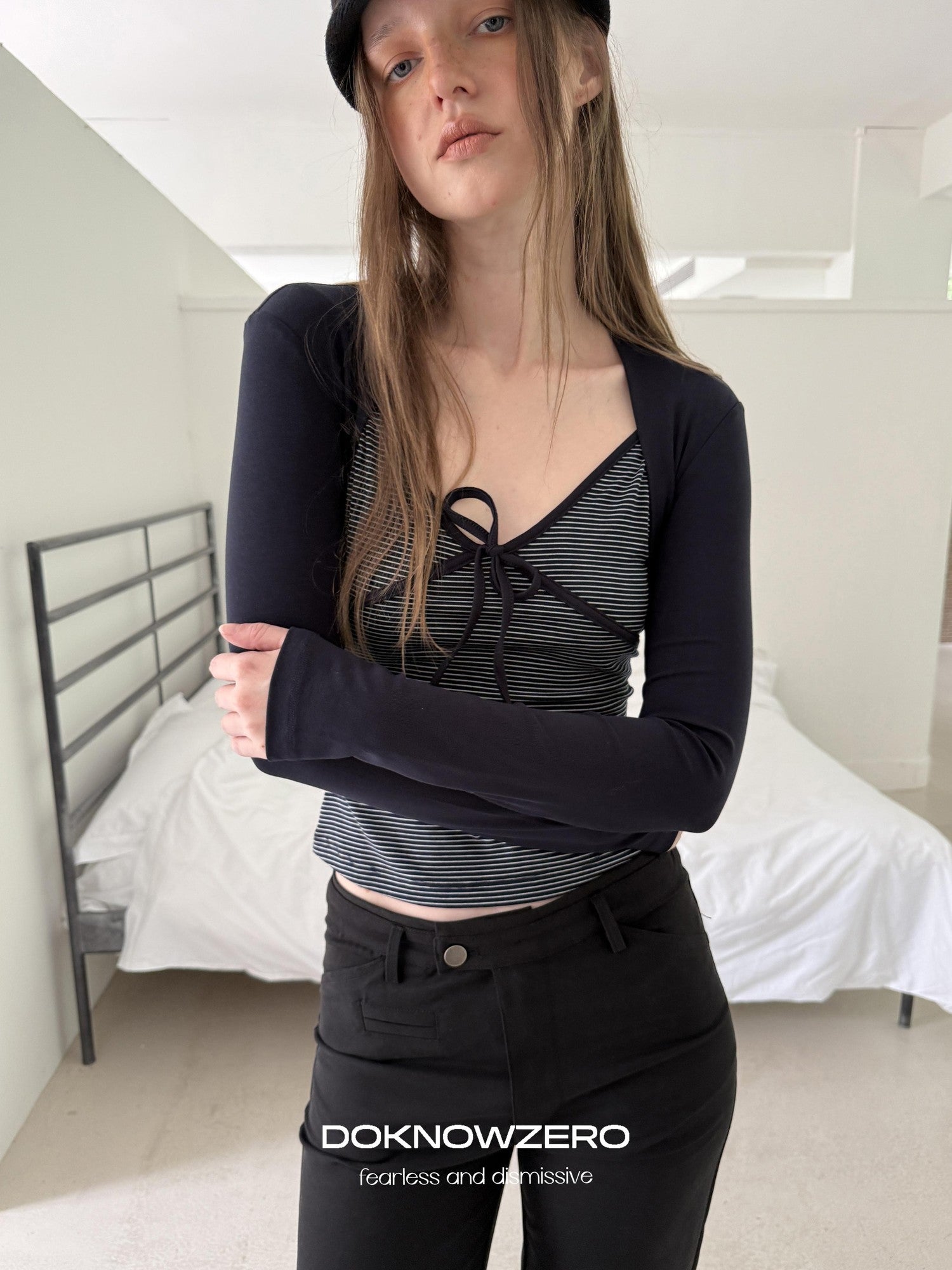 DKZ OFFICIAL Striped Layered Tie Slim V-neck Women&