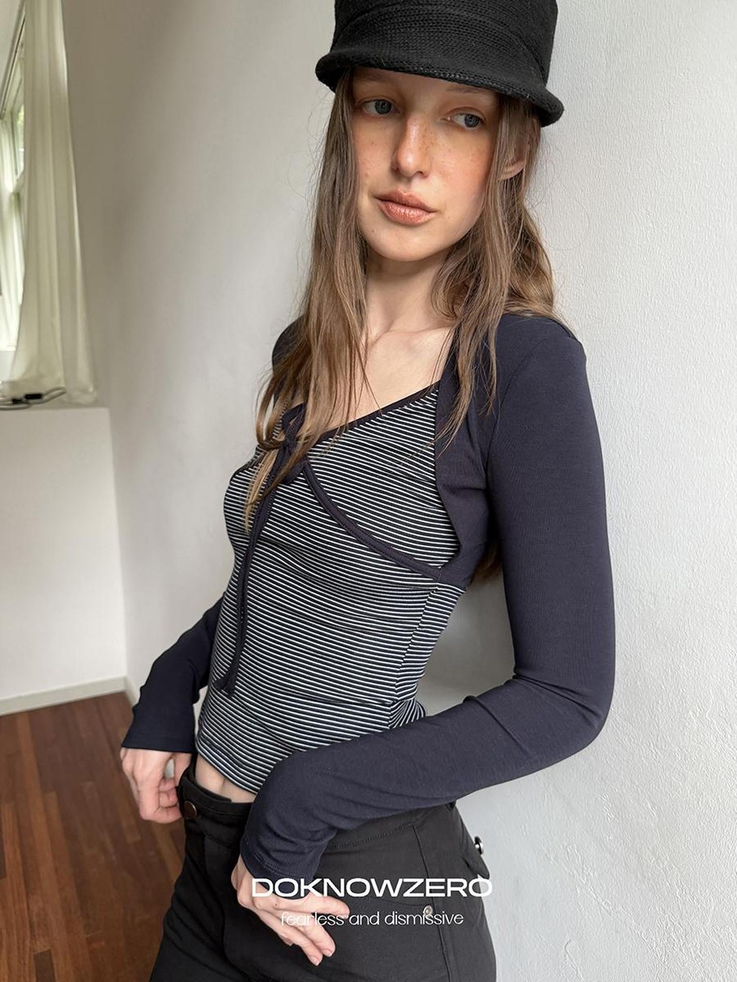 DKZ OFFICIAL Striped Layered Tie Slim V-neck Women&