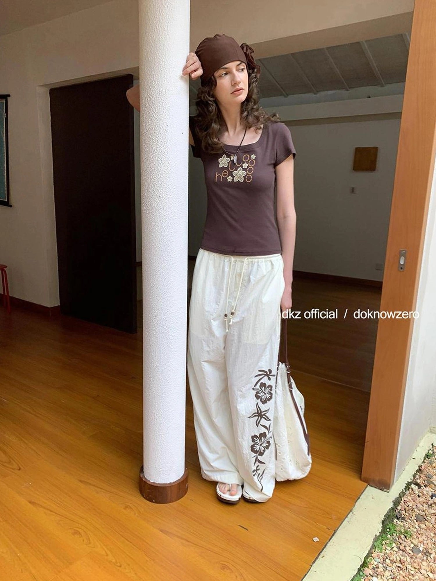 DKZ OFFICIAL Summer Vacation Print Drawstring Trousers