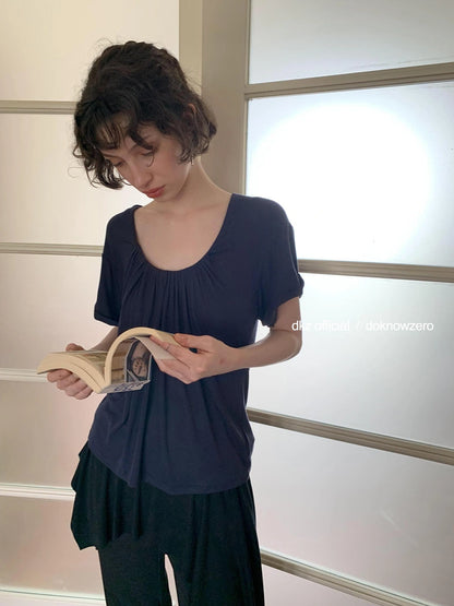 DKZ OFFICIAL Tencel Wool U Neck Pleated T-shirt