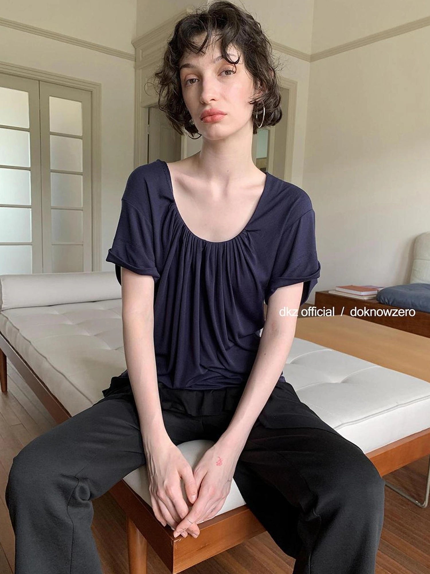 DKZ OFFICIAL Tencel Wool U Neck Pleated T-shirt