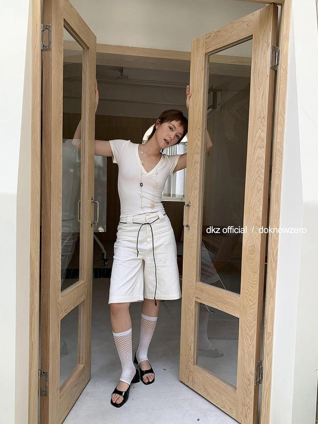 DKZ OFFICIAL Textured White Women&