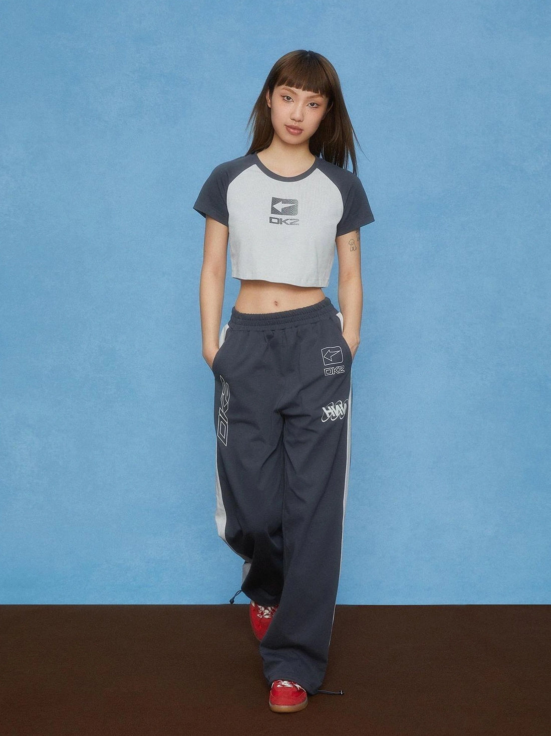 DKZ OFFICIAL Two Tone Cuffed Drawstring Wide Leg Sweatpants
