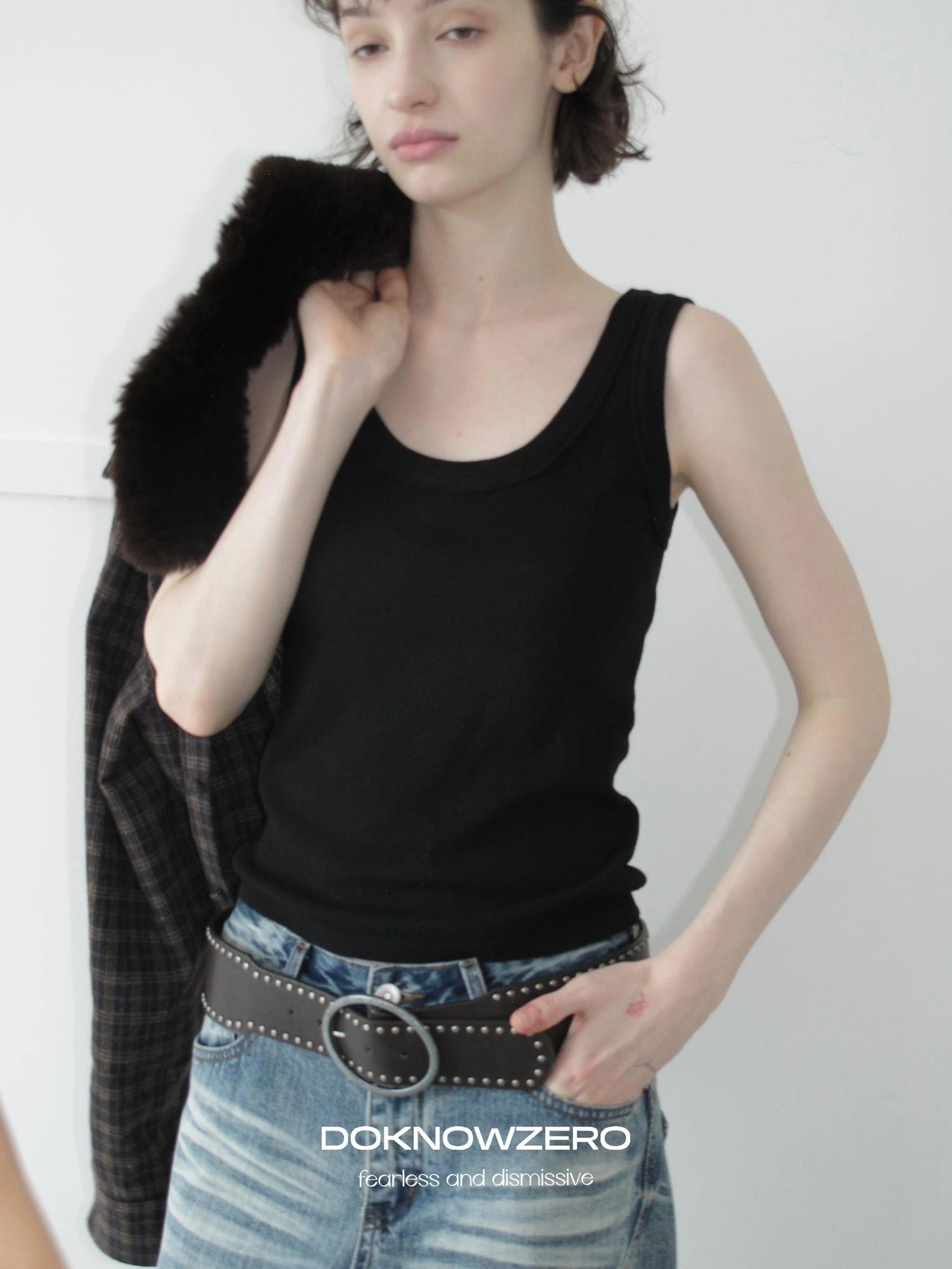 DKZ OFFICIAL U Neck Knitted Sleeveless Vest For Women Autumn Slim Fit Basic Innerwear