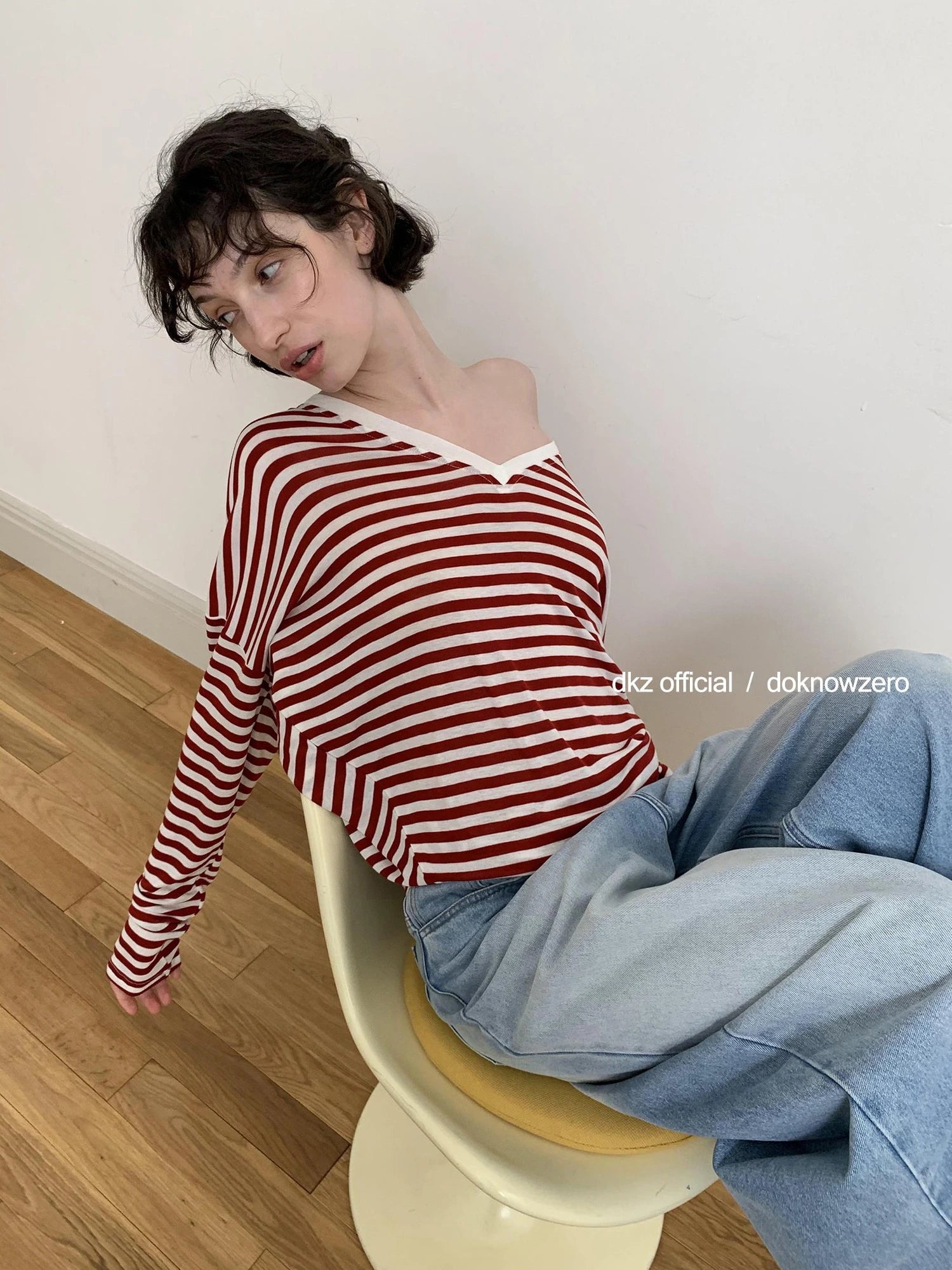 DKZ OFFICIAL V-Neck Color Block Striped Batwing Sleeve Tunic Top
