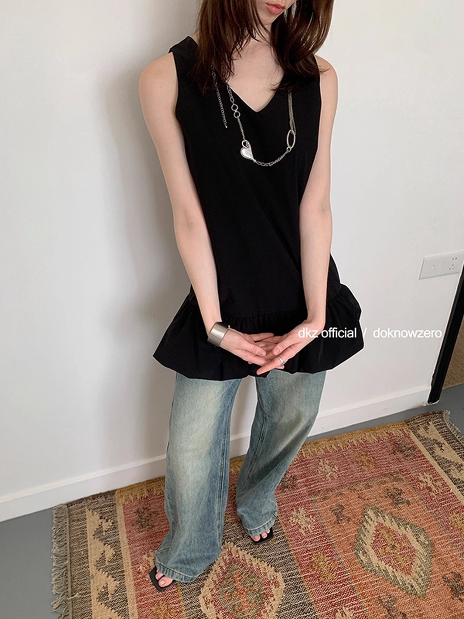 DKZ_OFFICIAL_V-Neck_Flared_A-Line_Cotton_Summer_Dress_MISSTT