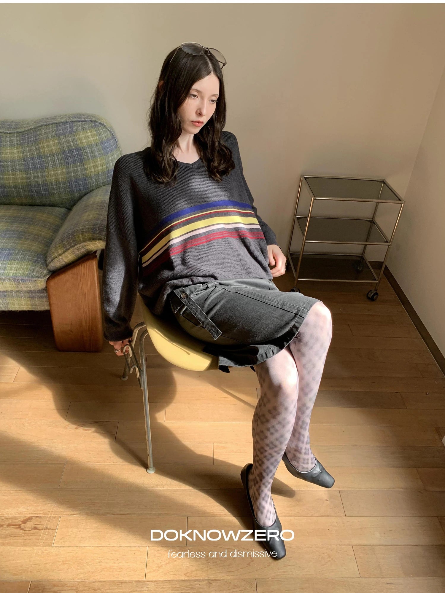 DKZ OFFICIAL V-Neck Sweater With Color Block Stripes