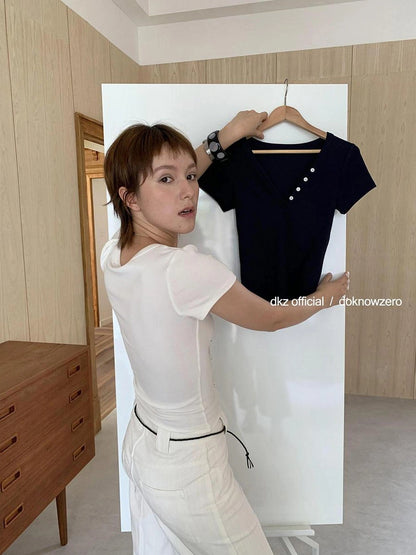 DKZ OFFICIAL V-Neck T-Shirt for Women Summer Slim Fit Stretchy Basic Top