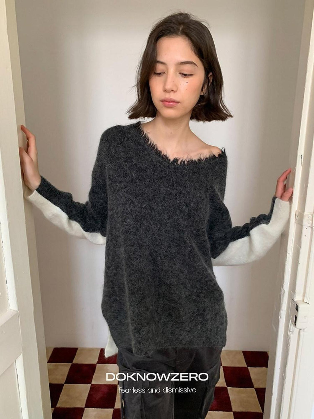 DKZ OFFICIAL V-neck Colorblock Relaxed Fit Women&