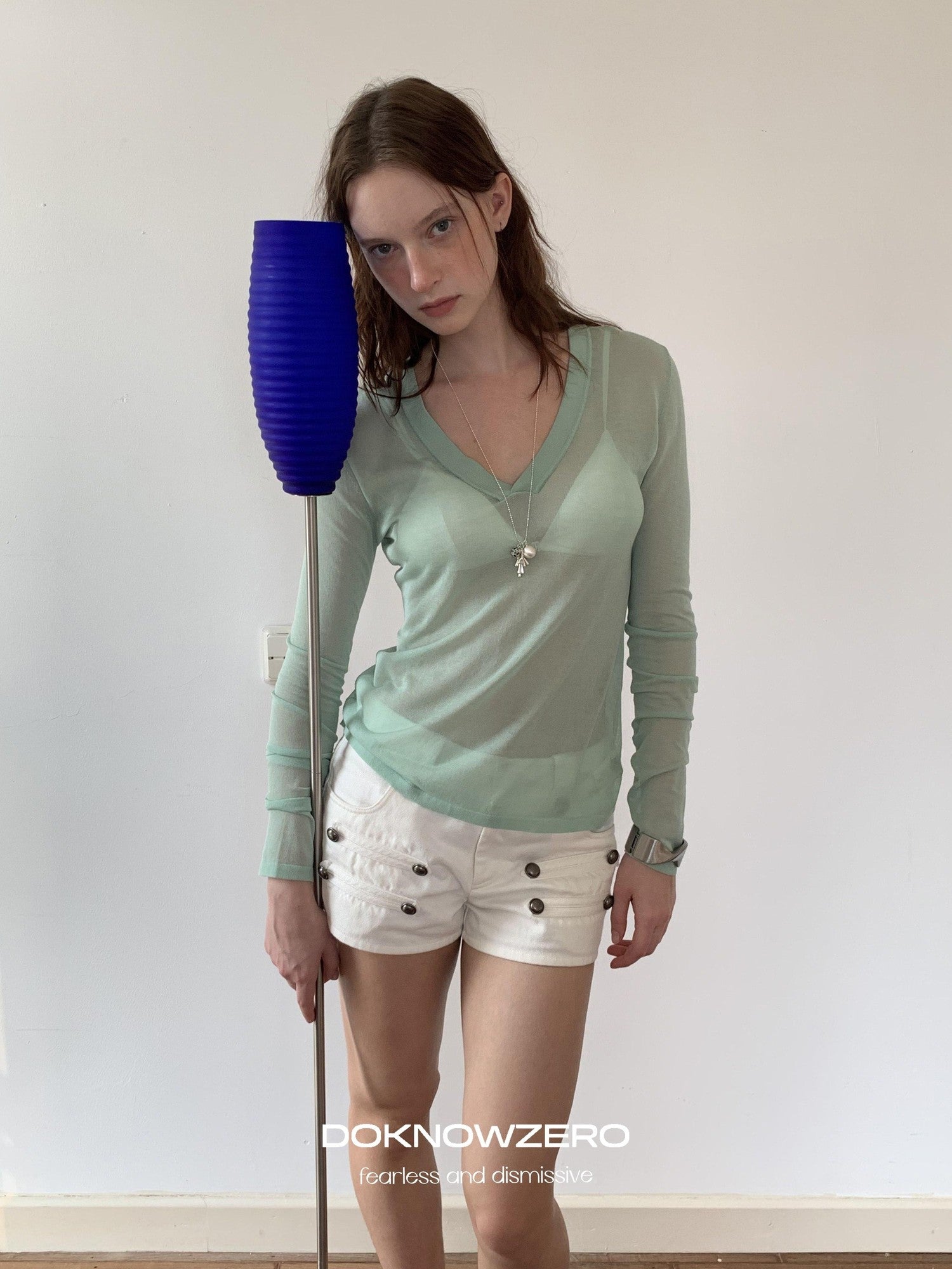 DKZ OFFICIAL V-neck Uv Protection Soft Lightweight Casual Women&