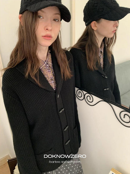 DKZ OFFICIAL Vintage British Wool Blend Cardigan