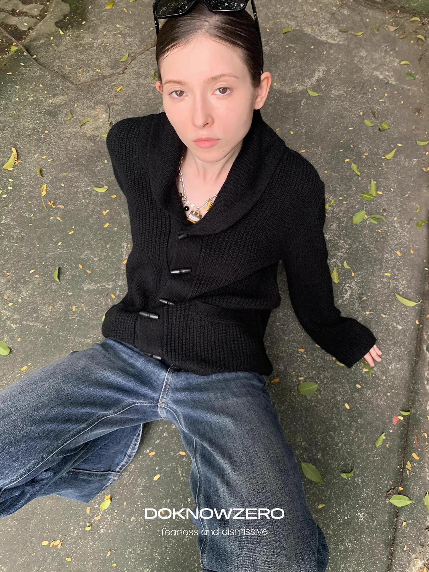 DKZ_OFFICIAL_Vintage_British_Wool_Blend_Cardigan_MISSTT