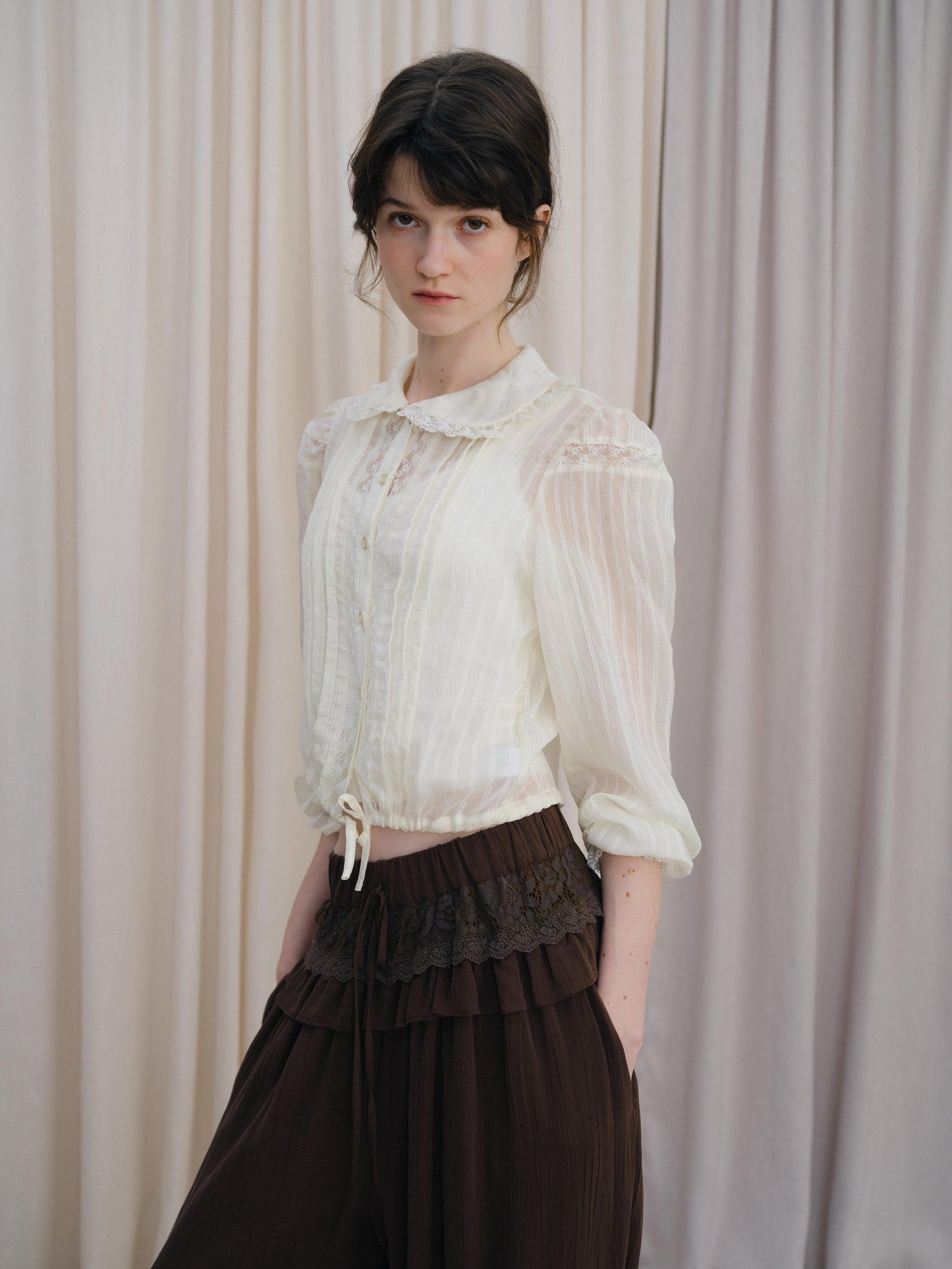DKZ OFFICIAL Vintage Doll Collar Lace Splice Long Sleeve Women&