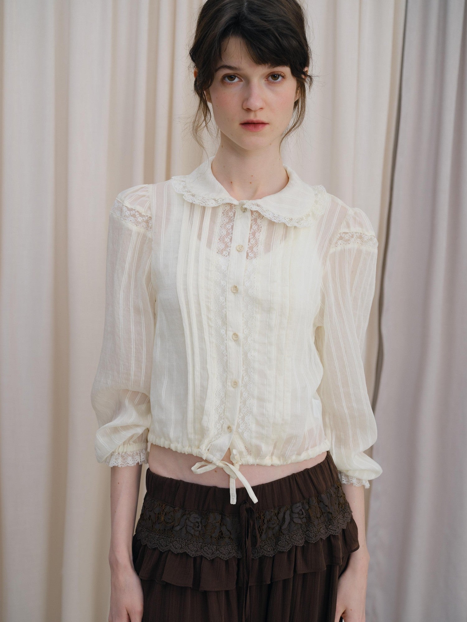 DKZ OFFICIAL Vintage Doll Collar Lace Splice Long Sleeve Women&