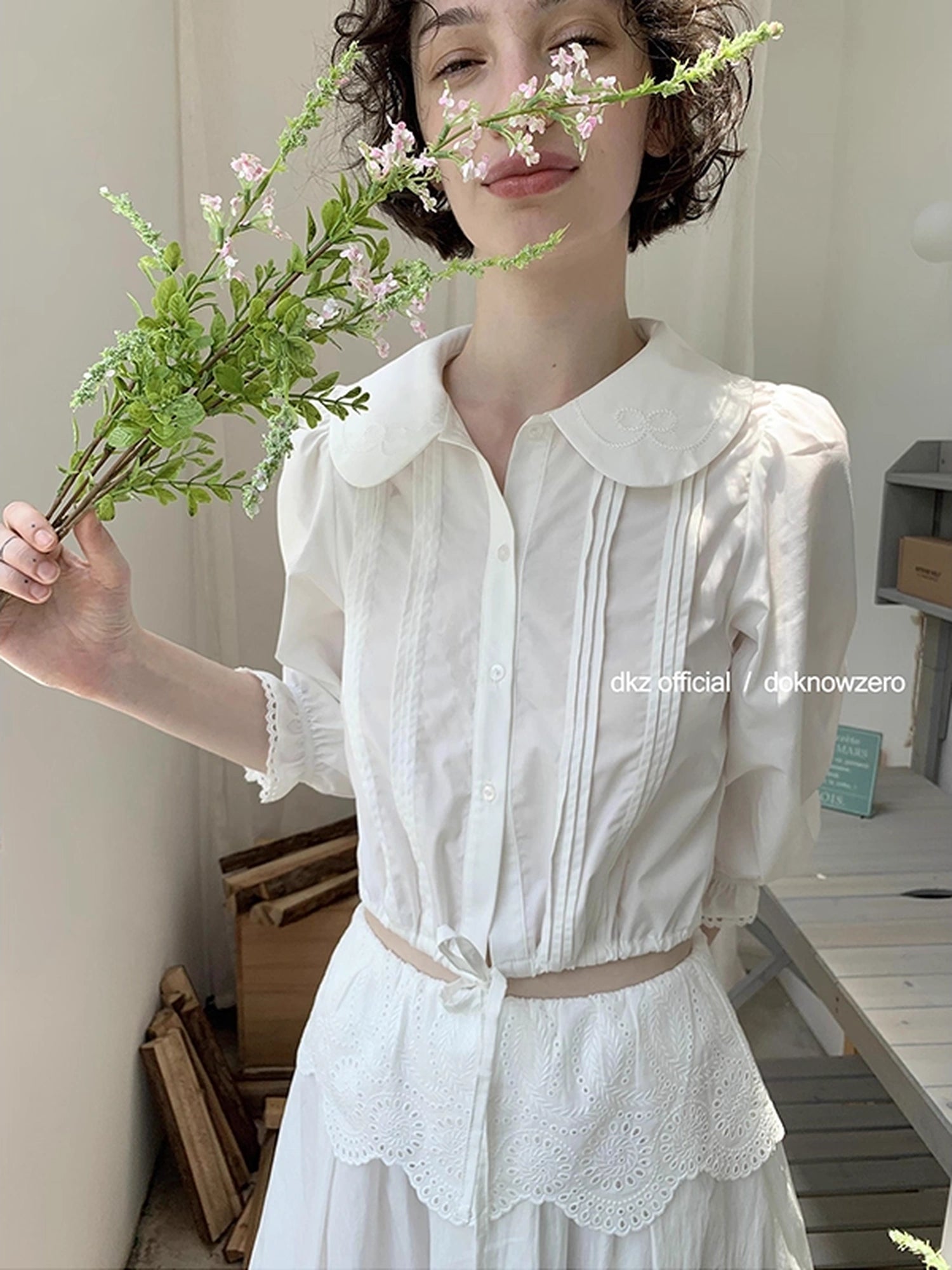 DKZ_OFFICIAL_Vintage_French_Court_Short_Sleeve_Blouse_MISSTT