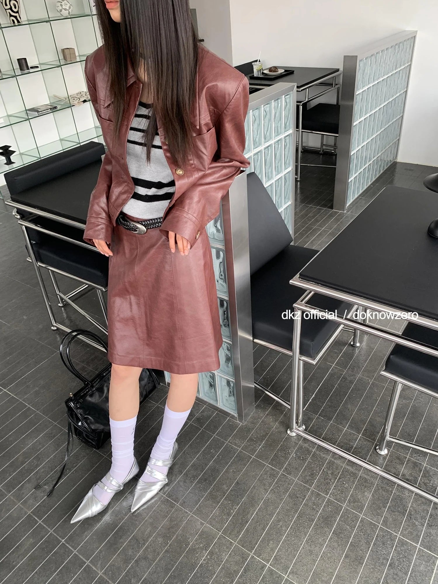 DKZ OFFICIAL Vintage PU Leather Midi Skirt With Distressed Finish