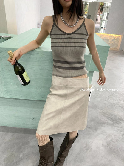 DKZ OFFICIAL Vintage PU Leather Midi Skirt With Distressed Finish
